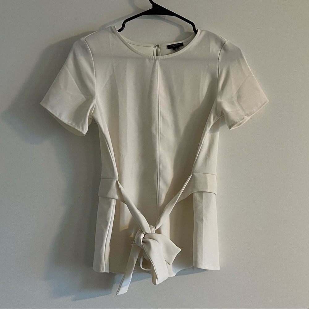 ANN TAYLOR SHORT SLEEVE BLOUSE